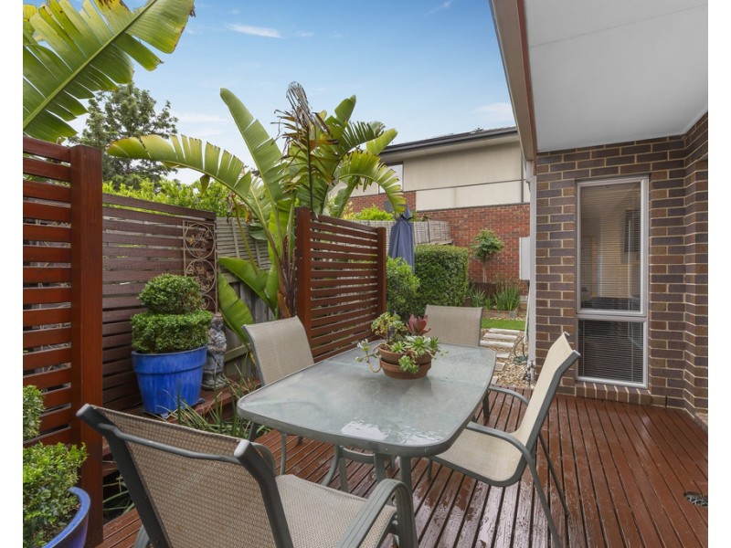158 Ernest Jones Drive, Macleod VIC 3085