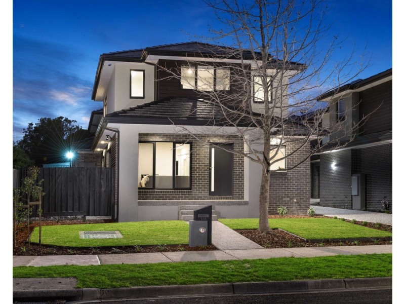 1/8 Decathlon Street, Bundoora VIC 3083