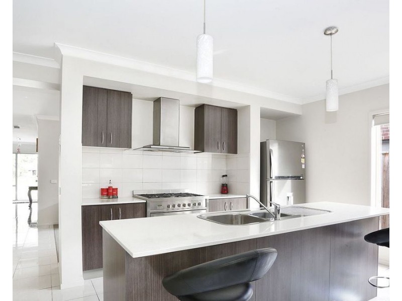 21 Wallaroo Way, Doreen VIC 3754