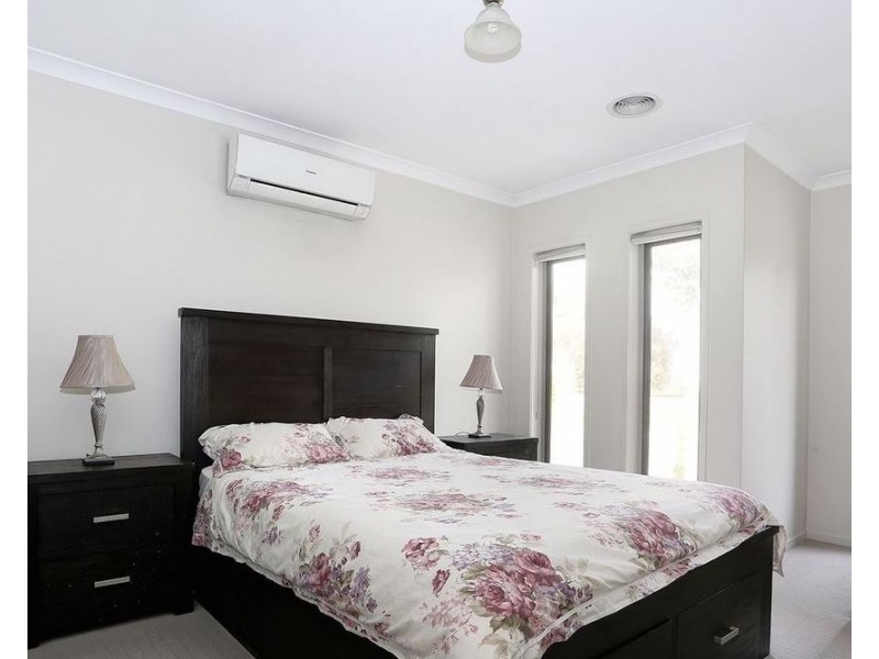 21 Wallaroo Way, Doreen VIC 3754