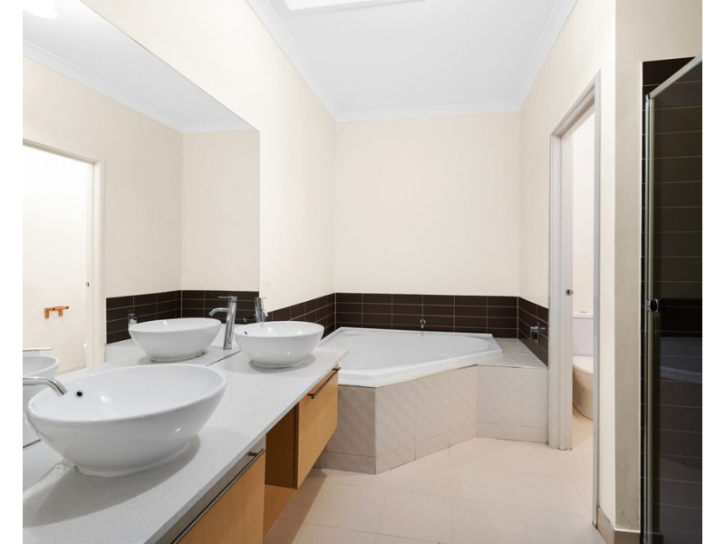 5 Meranti Way, Epping VIC 3076