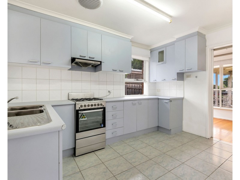 13 Nickson Street, Bundoora VIC 3083