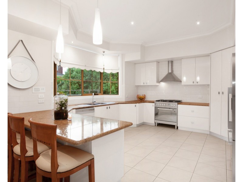 173 Blossom Park Drive, Mill Park VIC 3082