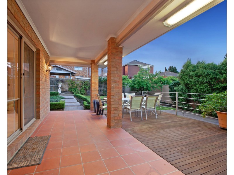 173 Blossom Park Drive, Mill Park VIC 3082