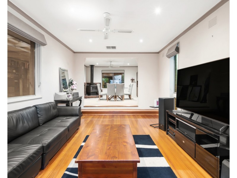 59 Sellars Street, Watsonia North VIC 3087