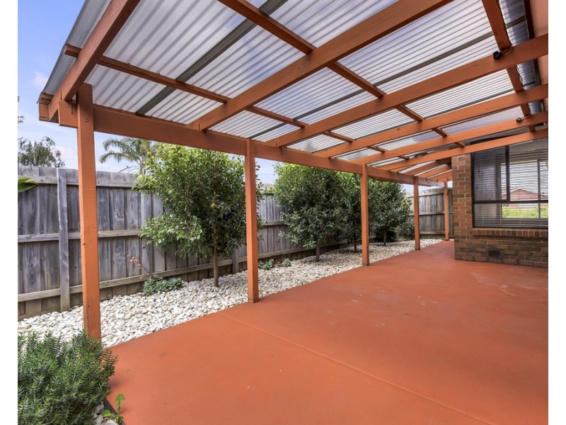 86 Moorhead Drive, Mill Park VIC 3082