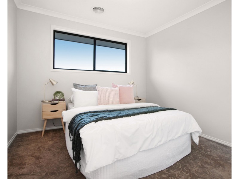 13 Wilton Vale Road, South Morang VIC 3752