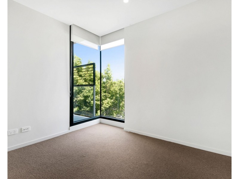 108/21 Plenty Road, Bundoora VIC 3083