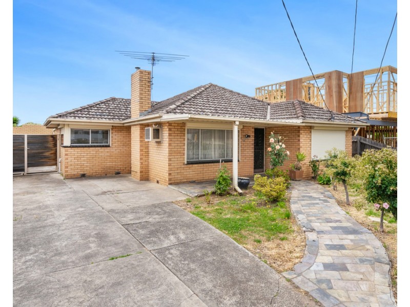 132 Dalton Road, Thomastown VIC 3074