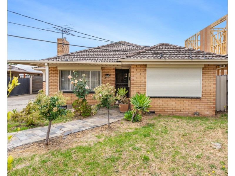 132 Dalton Road, Thomastown VIC 3074