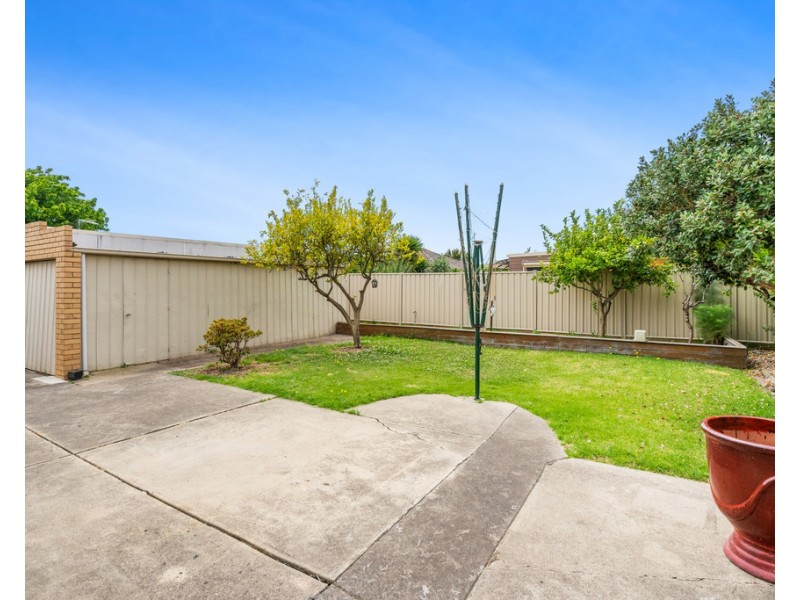 132 Dalton Road, Thomastown VIC 3074