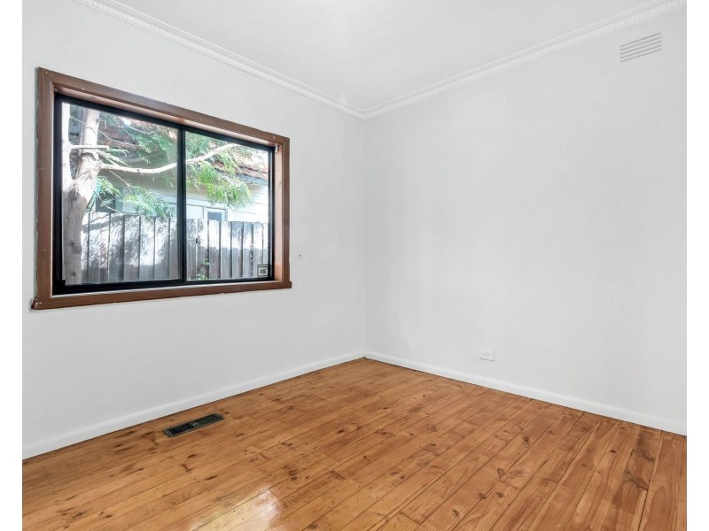 44 Dunne Street, Kingsbury VIC 3083