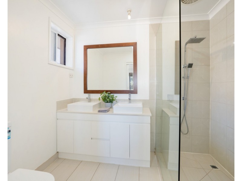 142 Mill Park Drive, Mill Park VIC 3082