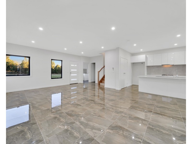 117 Saltlake Boulevard, Wollert VIC 3750