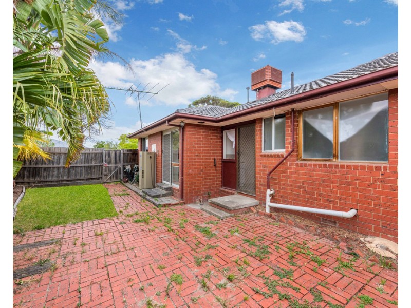 40 Madigan Crescent, Mill Park VIC 3082
