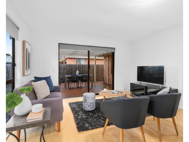 8 Julie Street, Bundoora VIC 3083