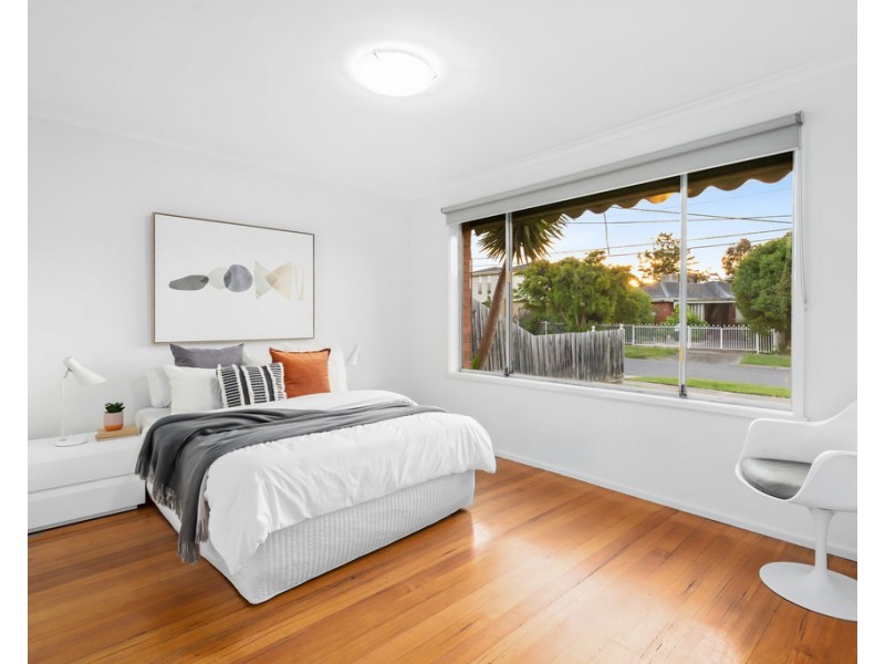 8 Julie Street, Bundoora VIC 3083