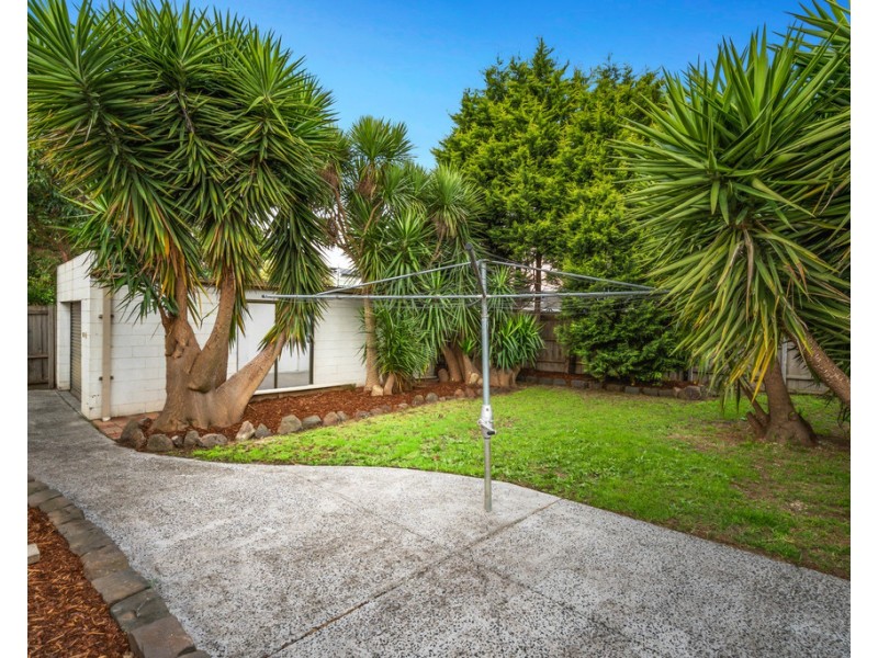 8 Julie Street, Bundoora VIC 3083