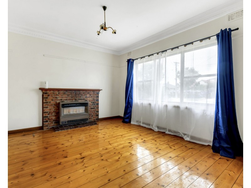 109 St Vigeons Rd, Reservoir VIC 3073