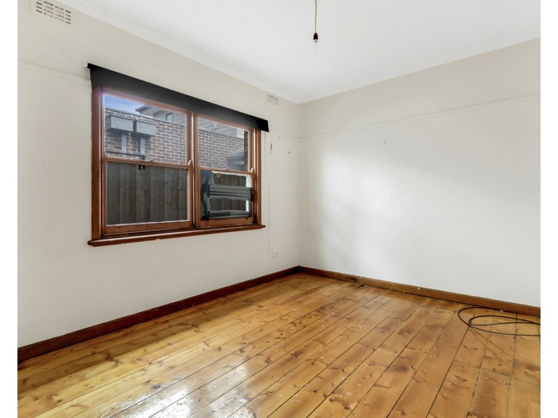 109 St Vigeons Rd, Reservoir VIC 3073