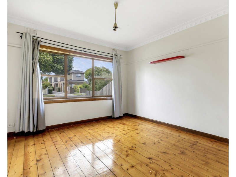 109 St Vigeons Rd, Reservoir VIC 3073