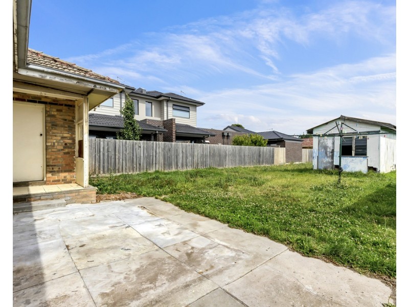 109 St Vigeons Rd, Reservoir VIC 3073