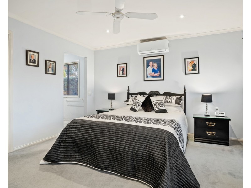 6 Iris Way, Bundoora VIC 3083