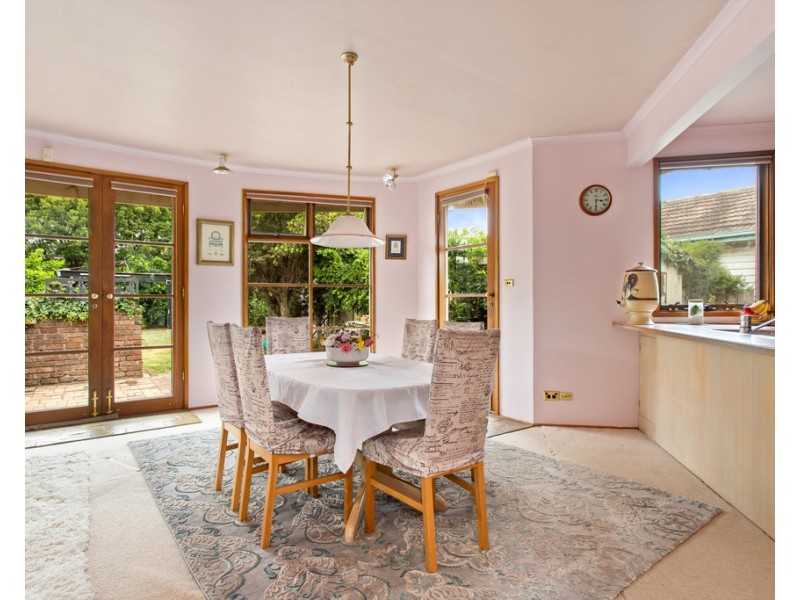 18 Dunne Street, Kingsbury VIC 3083