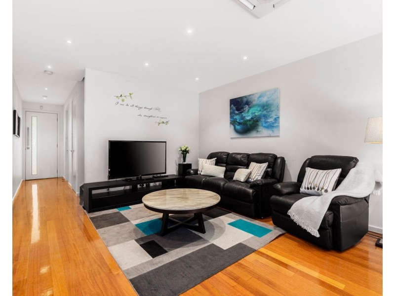 14 Collared Close, Bundoora VIC 3083