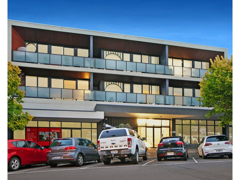103/11 Glass Street, Essendon VIC 3040
