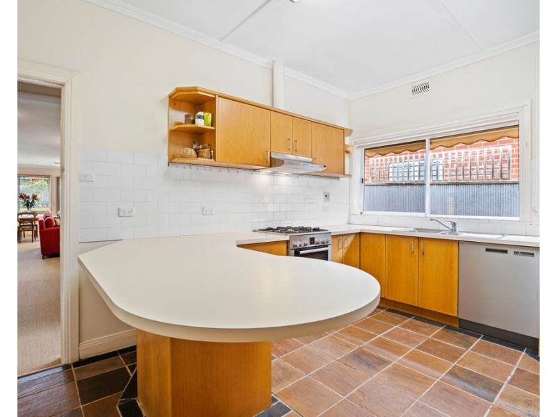 27 Delaware Street, Reservoir VIC 3073