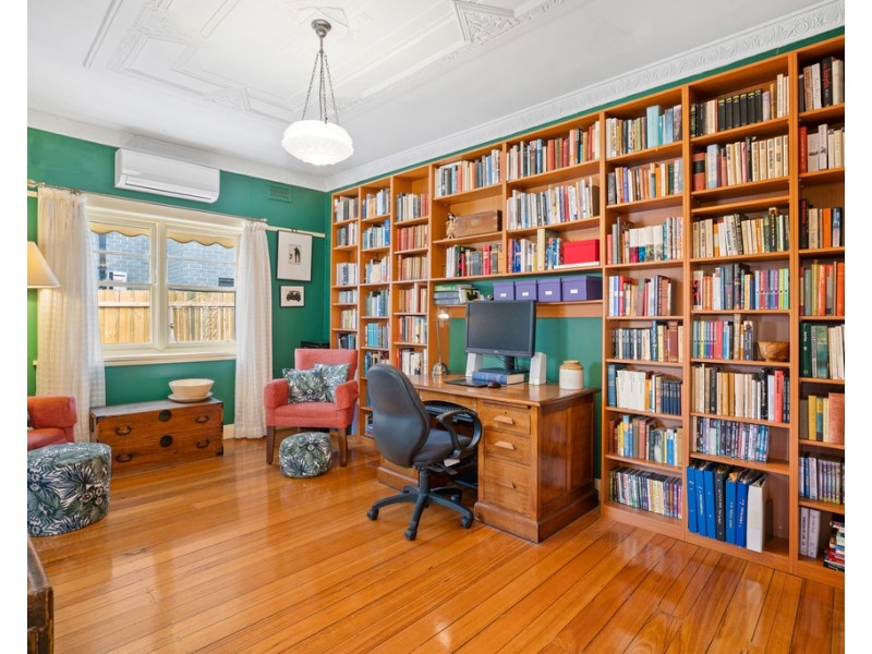 27 Delaware Street, Reservoir VIC 3073