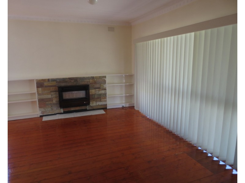 13 Scott Grove, Kingsbury VIC 3083