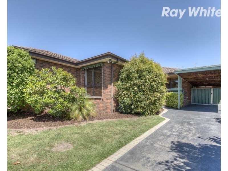35 Kurrajong Crescent, Watsonia North VIC 3087