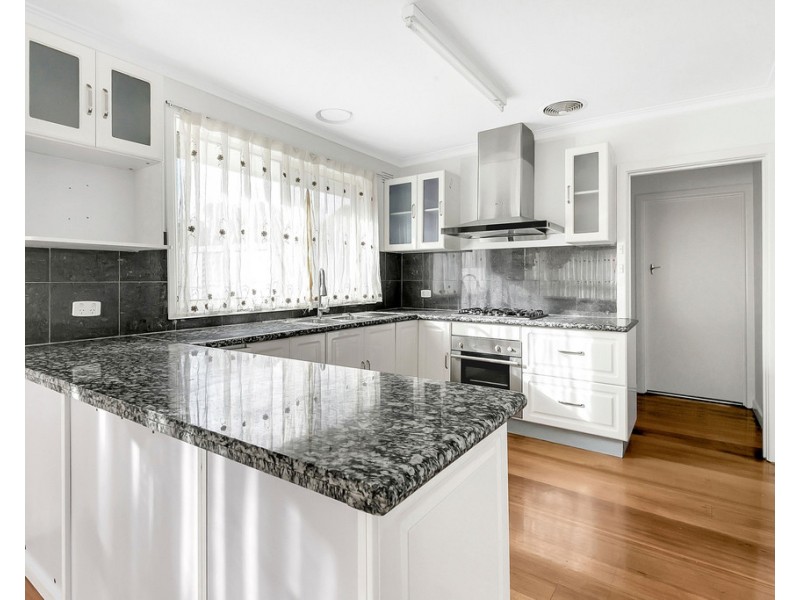 137 Cheddar Road, Reservoir VIC 3073