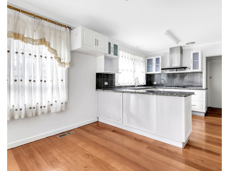 137 Cheddar Road, Reservoir VIC 3073