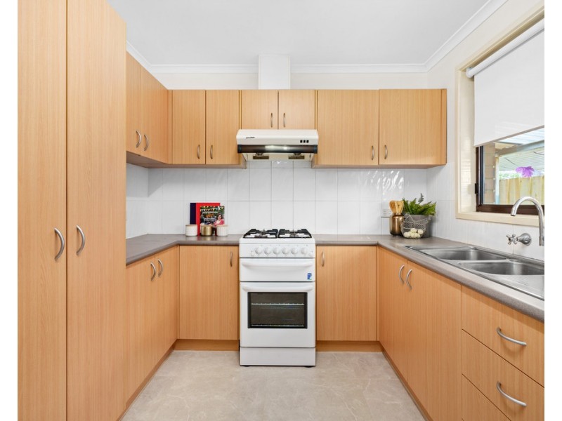 1/1 Rochdale Square, Lalor VIC 3075