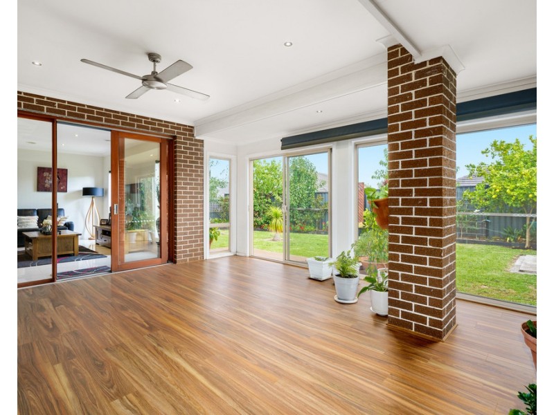 53 Dalmeny Way, Mernda VIC 3754