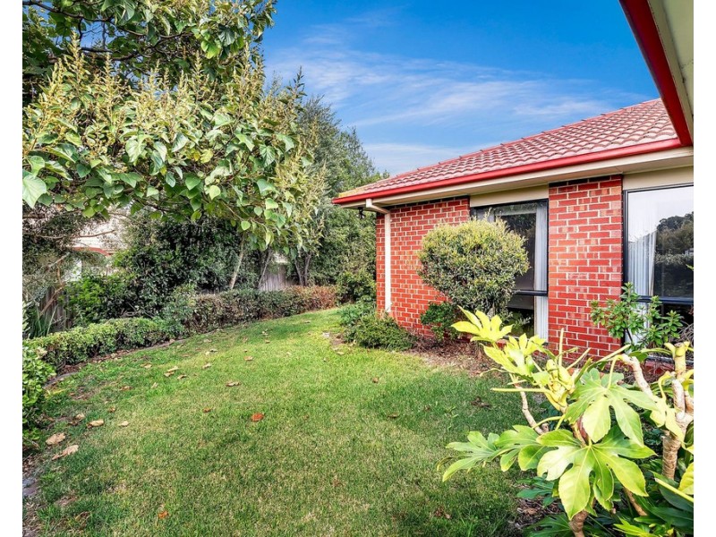 140 Edmund Rice Parade, Bundoora VIC 3083