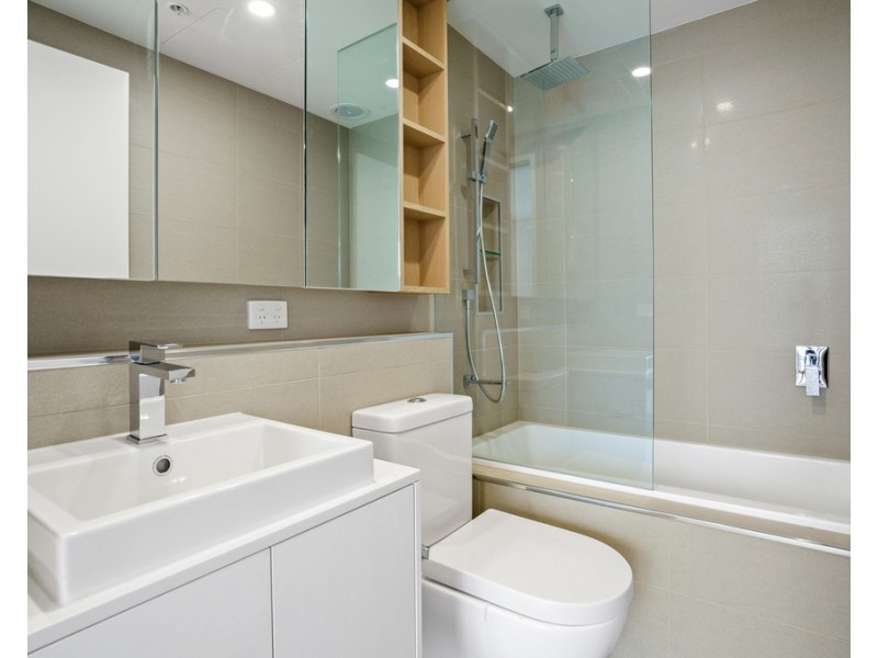 303/832 Doncaster Road, Doncaster VIC 3108