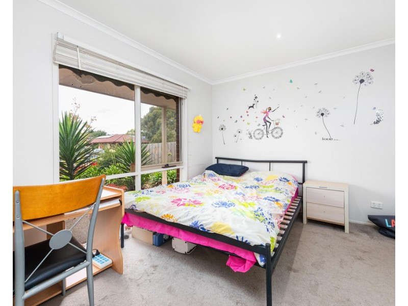 67 Prince of Wales Avenue, Mill Park VIC 3082