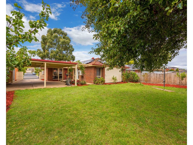 67 Prince of Wales Avenue, Mill Park VIC 3082