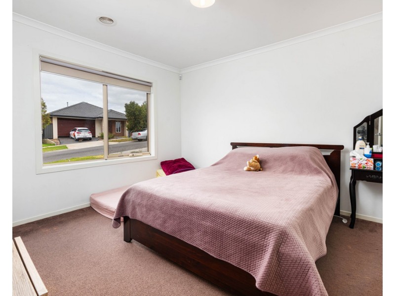 24 Muir Way, Mernda VIC 3754