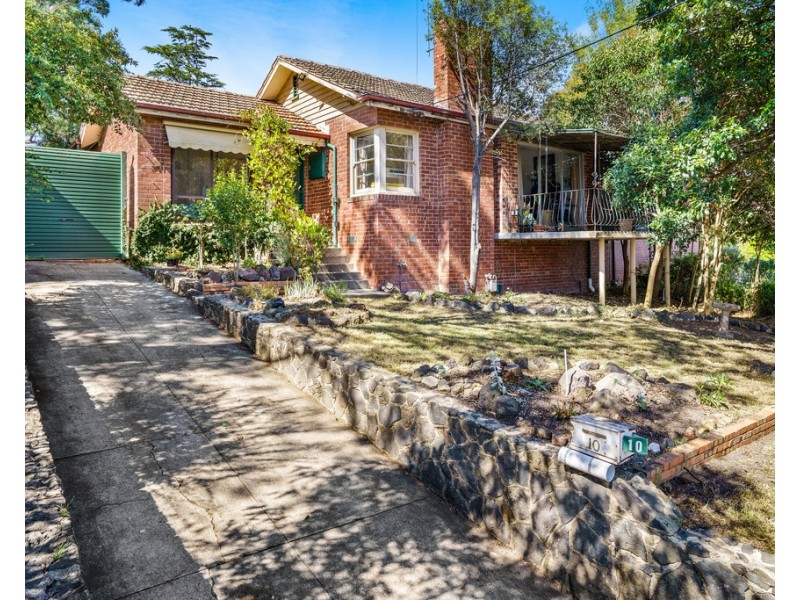 10 St Andrews Avenue, Rosanna VIC 3084