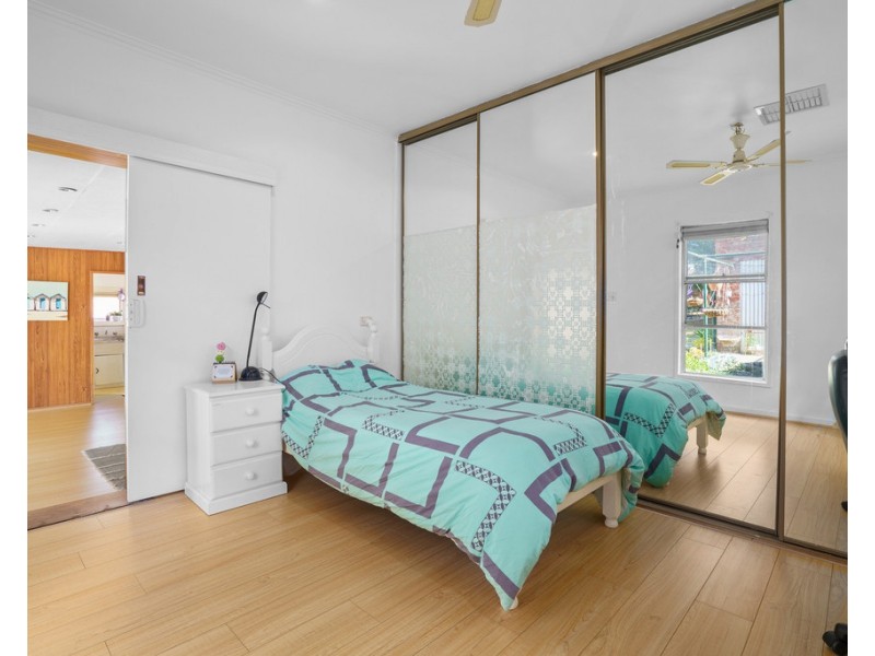 10 St Andrews Avenue, Rosanna VIC 3084