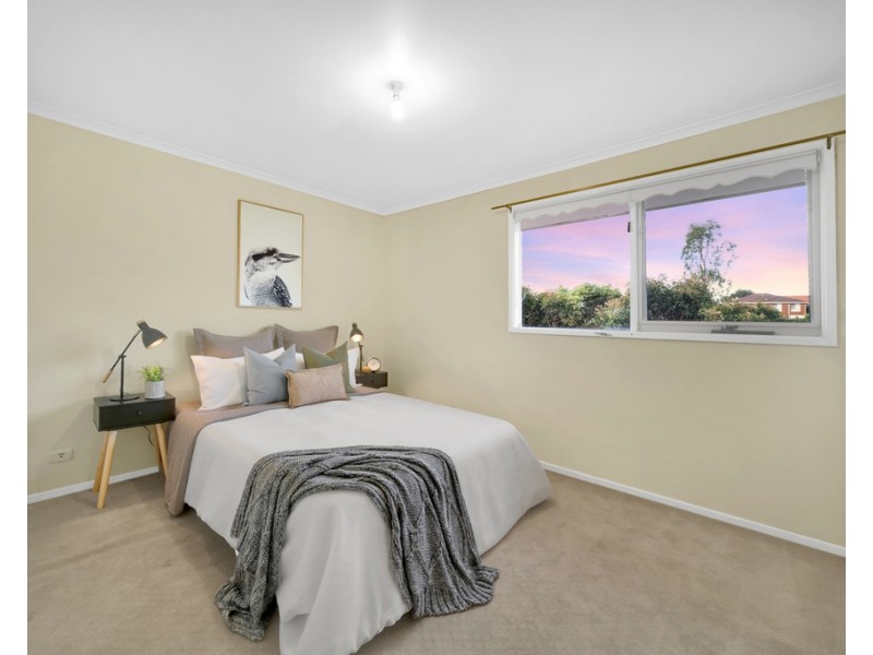 14 Peyton Drive, Mill Park VIC 3082