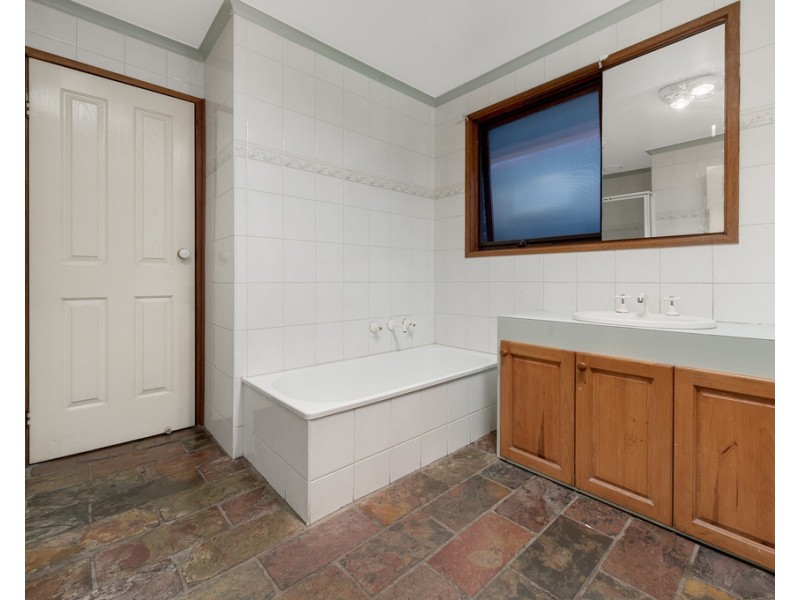 61 Betula Avenue, Bundoora VIC 3083