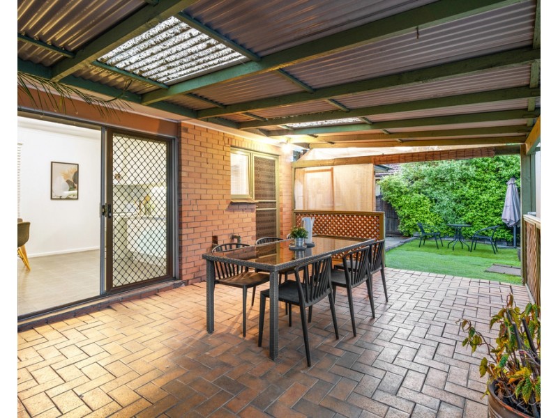 16 Flag Street, Kingsbury VIC 3083