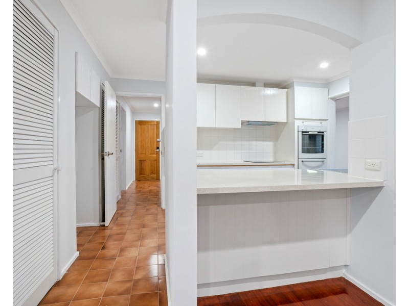 27 Roycroft Avenue, Mill Park VIC 3082