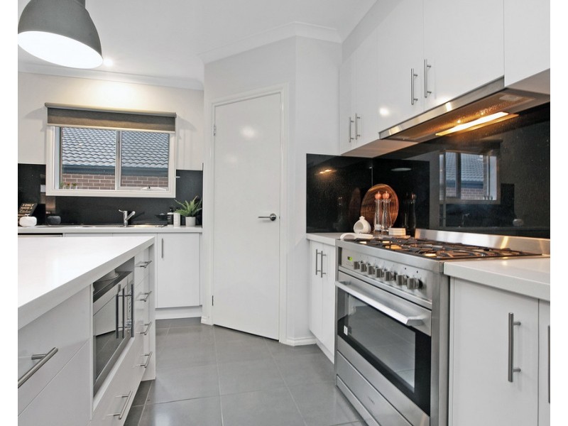 61 Galloway Drive, Mernda VIC 3754